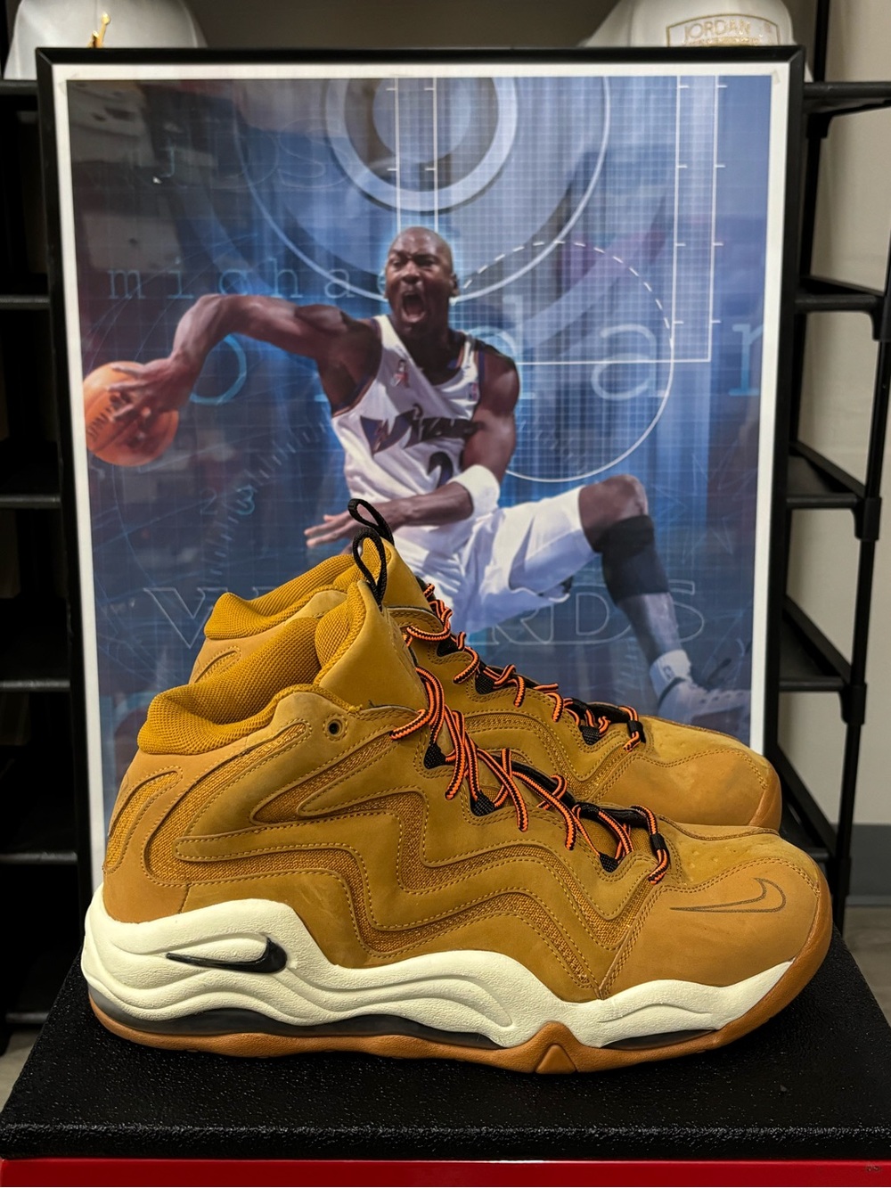 Size 12- Men’s Nike Air Pippen 1 Desert Ochre 325001-700 Desert Ochre “Wheat”